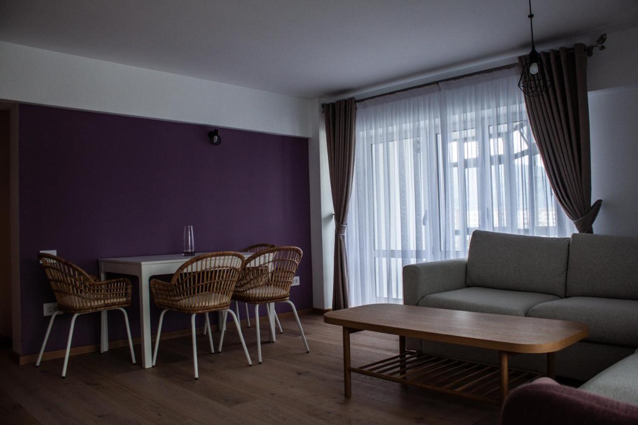 Eurocomfort Apartments Piatra Neamt Exterior photo